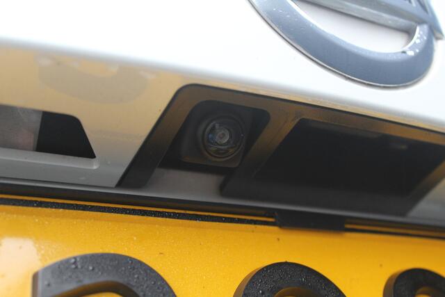 Nissan JUKE 1.0 DIG-T Enigma | Incl. 12 maanden garantie | Bluetooth | Climate control | Cruise control | Airco | Achteruitrijcamera | DAB | Lane assist | Parkeer sensoren | Digitaal instrumentenpaneel | Lichtmetalen velgen