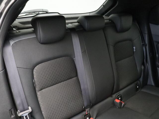 Nissan JUKE 1.6 Hybrid N-Connecta | Rondomzicht camera | Navigatie | Climate control | Apple carplay/android auto | Pilot assist | Stoelverwarming |