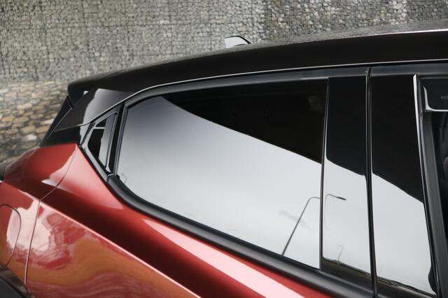 Nissan JUKE 1.6 Hybride Tekna | Geen import | Luxe uitvoering | Leer | Two T