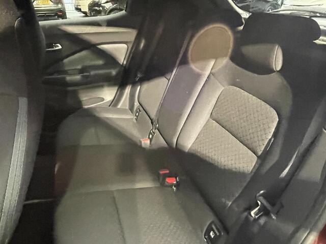 Nissan JUKE 1.0 DIG-T N-Connecta Navigatie | Climatecontrole | Camera