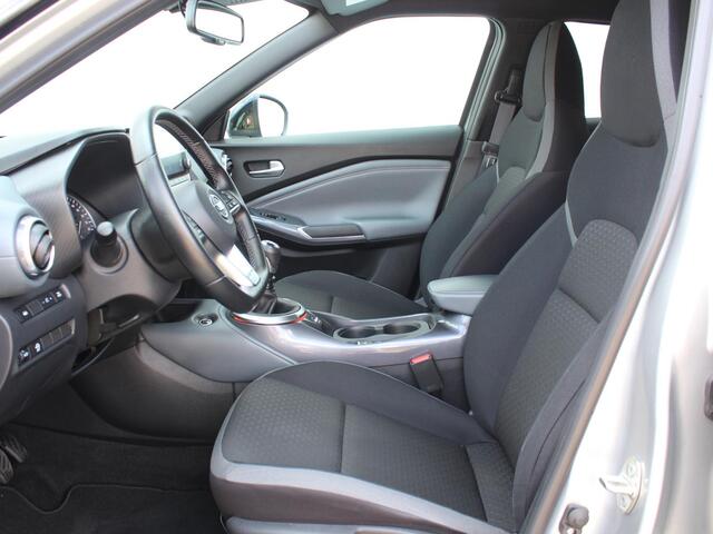 Nissan JUKE 1.0 DIG-T 114 Premiere Edition / Lage Kilometerstand / Navigatie + Apple Carplay/Android Auto / Climate Control / Stoelverwarming Voor / Verwarmde Voorruit /