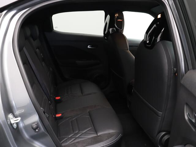 Nissan JUKE N-Design + Interior Pack + Cold Pack + Technology Pack 1.6L HYBRID 143 | 17" Lichtmetalen velgen | 19" lichtmetalen velgen "Akari" | 7" TFT kleurendisplay