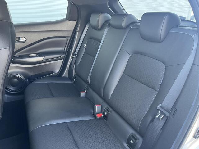 Nissan JUKE 1.0 DIG-T N-Design / Navigatiesysteem full map/ Cruise control / Automatische Airco / 19" Lichtmetalen velgen / Apple Carplay & Android auto