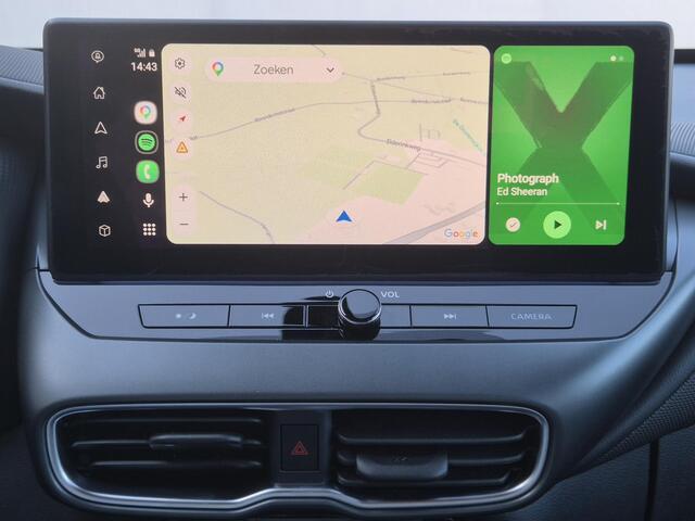 Nissan JUKE 1.6 Hybrid N-Connecta Automaat / Fabrieksgarantie tot 05-2028 / Cold Pack / Achteruitrijcamera / Apple Carplay Android Auto / Keyless Entry/Start / Cruise control / Parkeersensoren voor en achter / Draadloze telefoon lader /