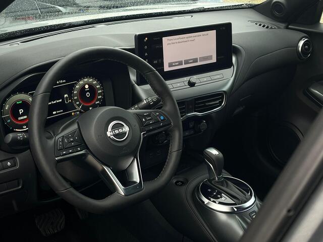 Nissan JUKE 1.6 Hybrid N-Sport 143PK | Rijklaarprijs! | Automaat | 360 Camera | Adaptieve Cruise Control | Stoel,- Stuur en Voorruitverwarming | Dodehoekdetectie | Apple CarPlay & Android Auto | Nieuw uit voorraad leverbaar!