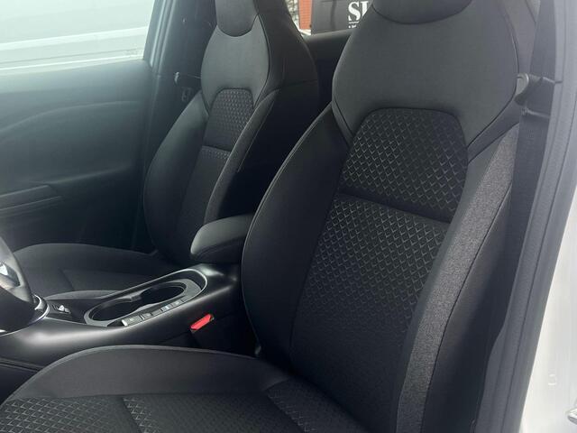 Nissan JUKE 1.6 Hybrid N-Sport 143PK | Rijklaarprijs! | Automaat | 360 Camera | Adaptieve Cruise Control | Stoel,- Stuur en Voorruitverwarming | Dodehoekdetectie | Apple CarPlay & Android Auto | Nieuw uit voorraad leverbaar!