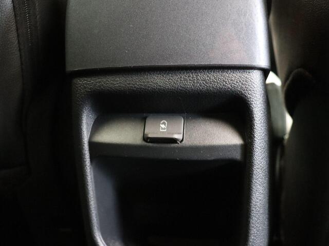 Nissan JUKE 1.0 DIG-T N-Design | Rondomzicht camera | Stoelverwarming | Trekhaak | BOSE audio | Navigatie | Climate control | Half leder |