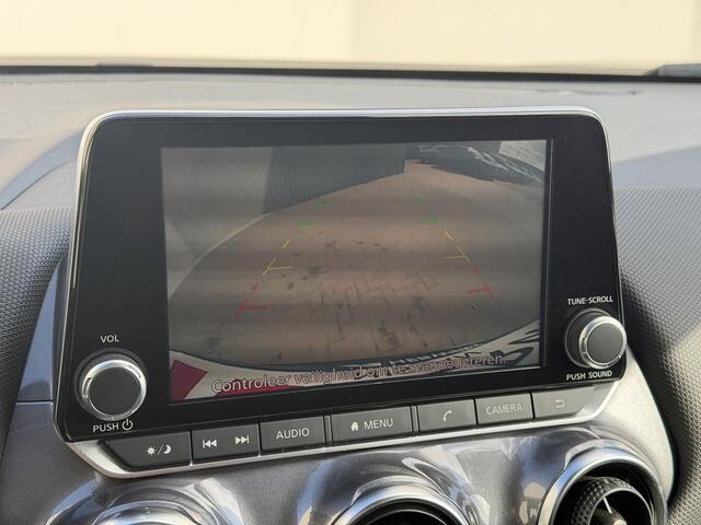 Nissan JUKE 1.0 DIG-T Acenta / Fabrieksgarantie tot 03-2029 / Camera / Navigatie Apple Carplay & AndroidAuto / Stoelverwarming / Cruise Control / DAB / LED / All Season Banden /