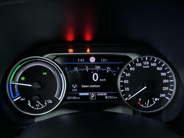 Nissan JUKE 1.6 Hybrid N-Connecta