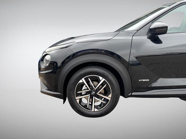 Nissan JUKE 1.6 Hybrid N-Connecta Cold + Technology Pack