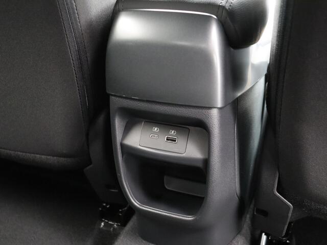 Nissan JUKE N-Design Enigma Black + Cold Pack Hybrid 143 | 17" Lichtmetalen velgen | 19" lichtmetalen velgen "Akari" | 7" TFT kleurendisplay