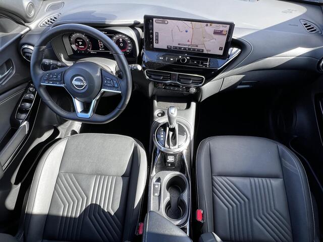 Nissan JUKE 1.0 DIG-T Tekna / Fabrieksgarantie tot 03-2028 <100.000 km / Automaat / Leder / Camera 360° / Cold Pack / Stuur-, stoel- & voorruitverwarming / Navigatie / Apple Carplay Android / 19" LM + All Season banden /