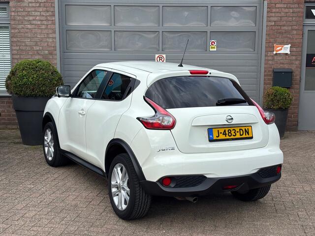 Nissan JUKE 1.2 DIG-T S/S N-Connecta Dealer onderhouden.