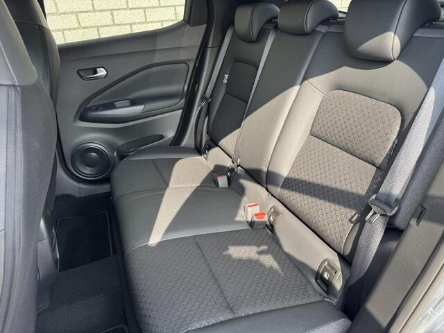 Nissan JUKE 1.6 Hybrid N-Connecta | Stoelverwarming | Navigatie | Achteruitrijcamera | Climate Control |