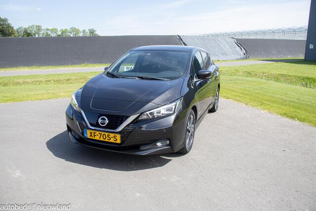 Nissan LEAF Tekna 40 kWh