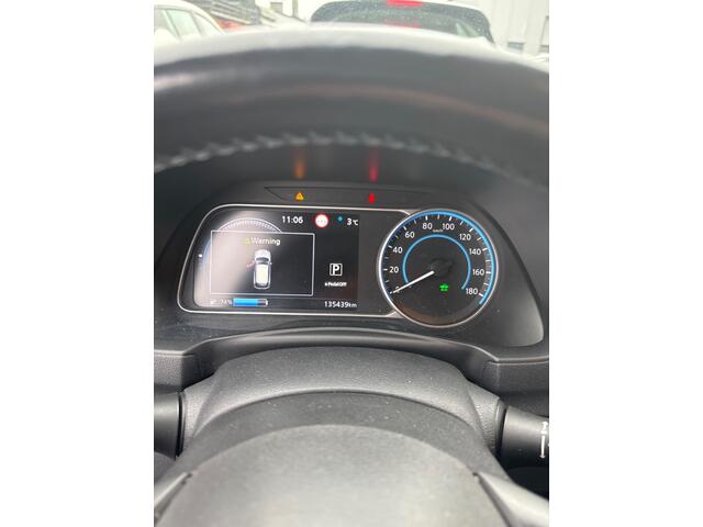 Nissan LEAF Acenta 40 kWh exportprijs exc BTW