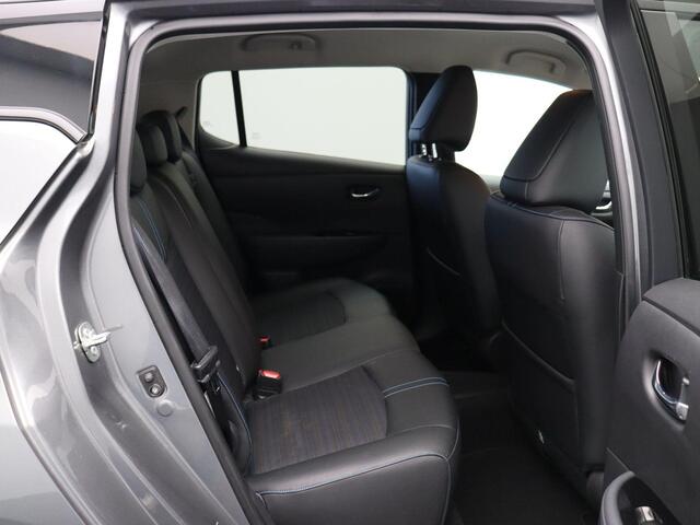 Nissan LEAF Tekna 40 kWh | BOSE | Stoel-Stuur verwarming | 1e Eigenaar! | ABD onderhouden! |