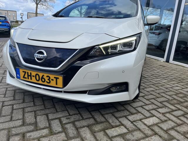 Nissan LEAF Tekna 40 kWh / Camera / Bose / Leer / Stoelverwarming / Led