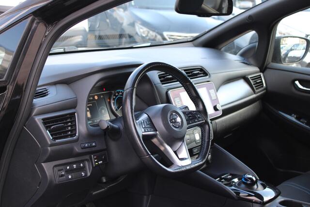 Nissan LEAF e+ N-Connecta 62 kWh//Navi//Camera//Led!!