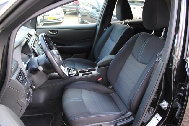 Nissan LEAF e+ N-Connecta 62 kWh//Navi//Camera//Led!!