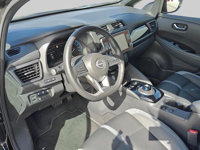 Nissan LEAF Tekna 39 kWh