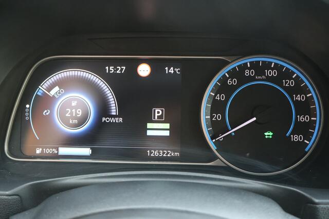 Nissan LEAF Tekna 40 kWh | SoH 89% | Origineel NL | Leder | Camera | Bose |