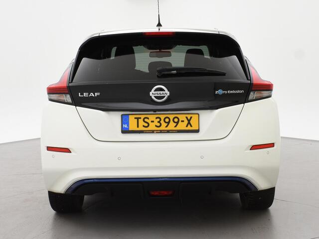 Nissan LEAF N-CONNECTA 40 kWh + 360 CAMERA | STOELVERW. | CARPLAY | NAVIGATIE | 17 INCH | STUURVERWARMING
