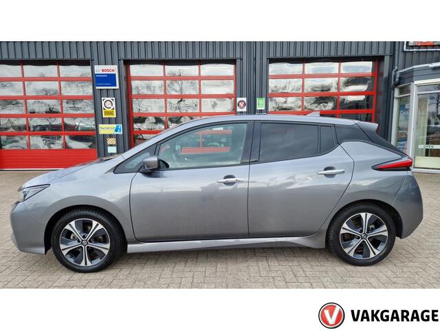Nissan LEAF N-Connecta 40 kWh