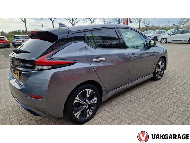 Nissan LEAF N-Connecta 40 kWh