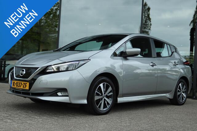 Nissan LEAF ACENTA 40 KWH | CARPLAY | CAMERA | CRUISE | KEY-LESS | PRIVACY | DAB