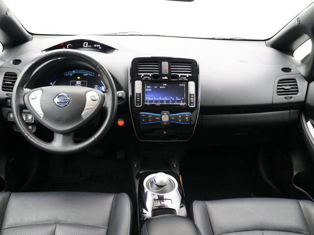 Nissan LEAF Tekna 30 kWh / SoH 78% / 360 Camera / Cruise Control / Stoel en Stuur verwarming / Navigatie / Climate Control / Lederen Bekleding / Historie Bekend /