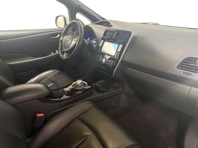 Nissan LEAF Business Edition 30 kWh AUTOMAAT NAVI AIRCO 360CAMERA LEER STOELVERWARMING VOOR+ACHTER BOSE SPEAKERS LM VELGEN ZEER VOLLE AUTO