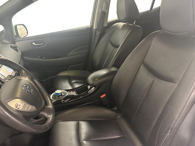 Nissan LEAF Business Edition 30 kWh AUTOMAAT NAVI AIRCO 360CAMERA LEER STOELVERWARMING VOOR+ACHTER BOSE SPEAKERS LM VELGEN ZEER VOLLE AUTO
