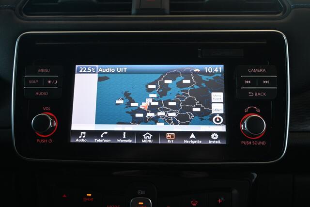 Nissan LEAF N-Connecta 40 kWh Automaat Navigatie Stoelverwarming Goed Onderhouden! Inruil Mogelijk!