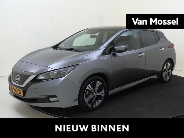 Nissan LEAF N-Connecta 40 kWh achterbank verwarmd | Apple Carplay/Android Auto | SoH 88,54% | cruise control adaptief | dodehoek detectie | lichtmetalen velgen 17" | navigatiesysteem full map | rijstrooksensor met correctie | voorstoelen verwarmd| warmtepomp