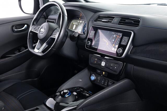 Nissan LEAF N-Connecta 40 kWh *SOH 90%* ? 1e Eigenaar .