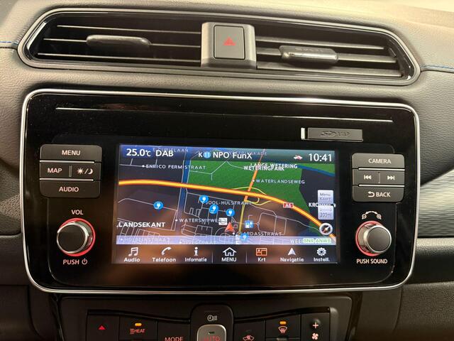 Nissan LEAF Tekna 40 kWh | 360 graden Camera | Navigatie | Stoel en Stuurwiel verwarming | Adaptive Cruise Control |