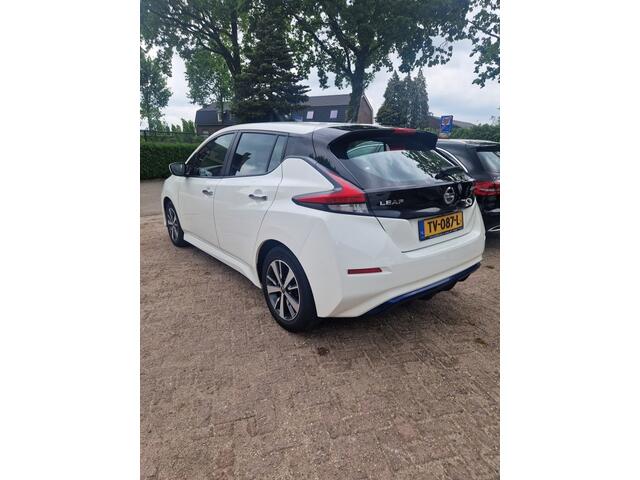 Nissan LEAF Acenta 40 kWh