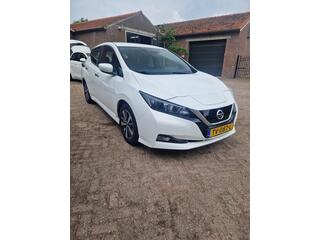 nissan-leaf-acenta-40-kwh