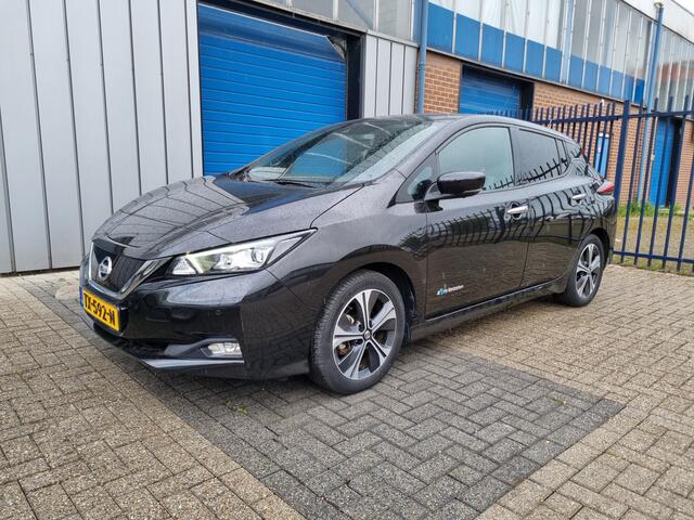 Nissan LEAF Tekna 40 kWh soh 87%, camera. inruil/fin mogelijk