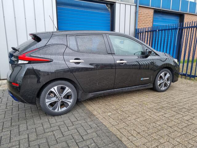 Nissan LEAF Tekna 40 kWh soh 87%, camera. inruil/fin mogelijk