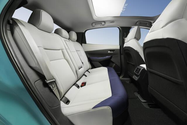 Nissan LEAF Evolve 75 kWh Binnenkort in de showroom, Verkrijgbaar v/a ¤ 33.990!