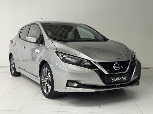 Nissan LEAF N-Connecta 40 kWh | SOH 90% | 360° Camera | Adaptive Cruise Control | Navigatie | Stoelverwarming |
