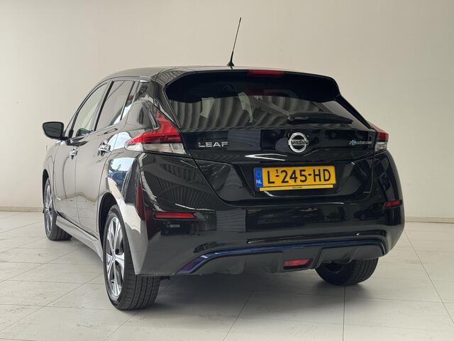 Nissan LEAF e+ Tekna 62 kWh | SOH 90% | Navigatie | Warmtepomp | 360° Camera | BOSE-Audio | Stoelverwarming |