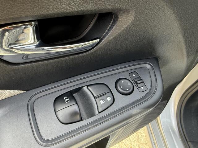 Nissan MICRA 0.9 IG-T N-Connecta