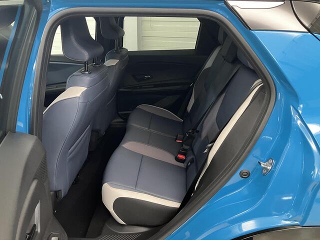 Nissan MICRA EVOLVE 52 kWh / ¤2500,- Eindejaarsvoordeel / Nieuw uit Voorraad Leverbaar / 417 KM WLTP / Lederen Bekleding / Harman Kardon Premium Audio / Google Maps Navigatie /