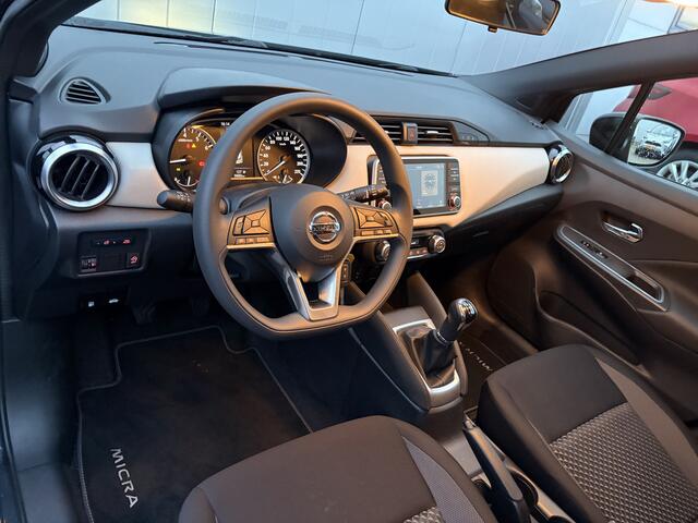 Nissan MICRA 1.0 IG-T Kiiro Carplay PDC NL Auto Dealer Onderhouden 1e Eigenaar LMV