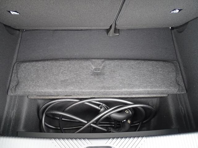 Nissan MICRA ADVANCE 52 kWh APPLE CARPLAY & ANDROID AUTO / METALLIC LAK