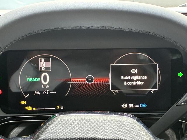 Nissan MICRA ADVANCE - Launch Edition 52 kWh Nieuw uit voorraad leverbaar | Navigatiesysteem | Apple CarPlay & Android Auto | Achteruitrijcamera | Parkeersensoren voor- en achter | Climate Control | Fabrieksgarantie