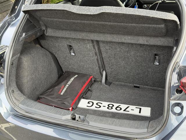 Nissan MICRA N-Sport 1.0 IG-T 92PK Airco, Parkeersensoren, Leder & Alcantara, Elektrische Ramen